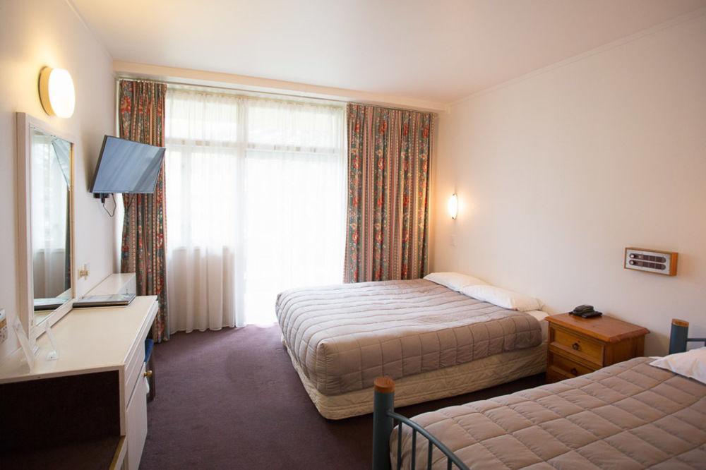 Wanaka Hotel Ngoại thất bức ảnh