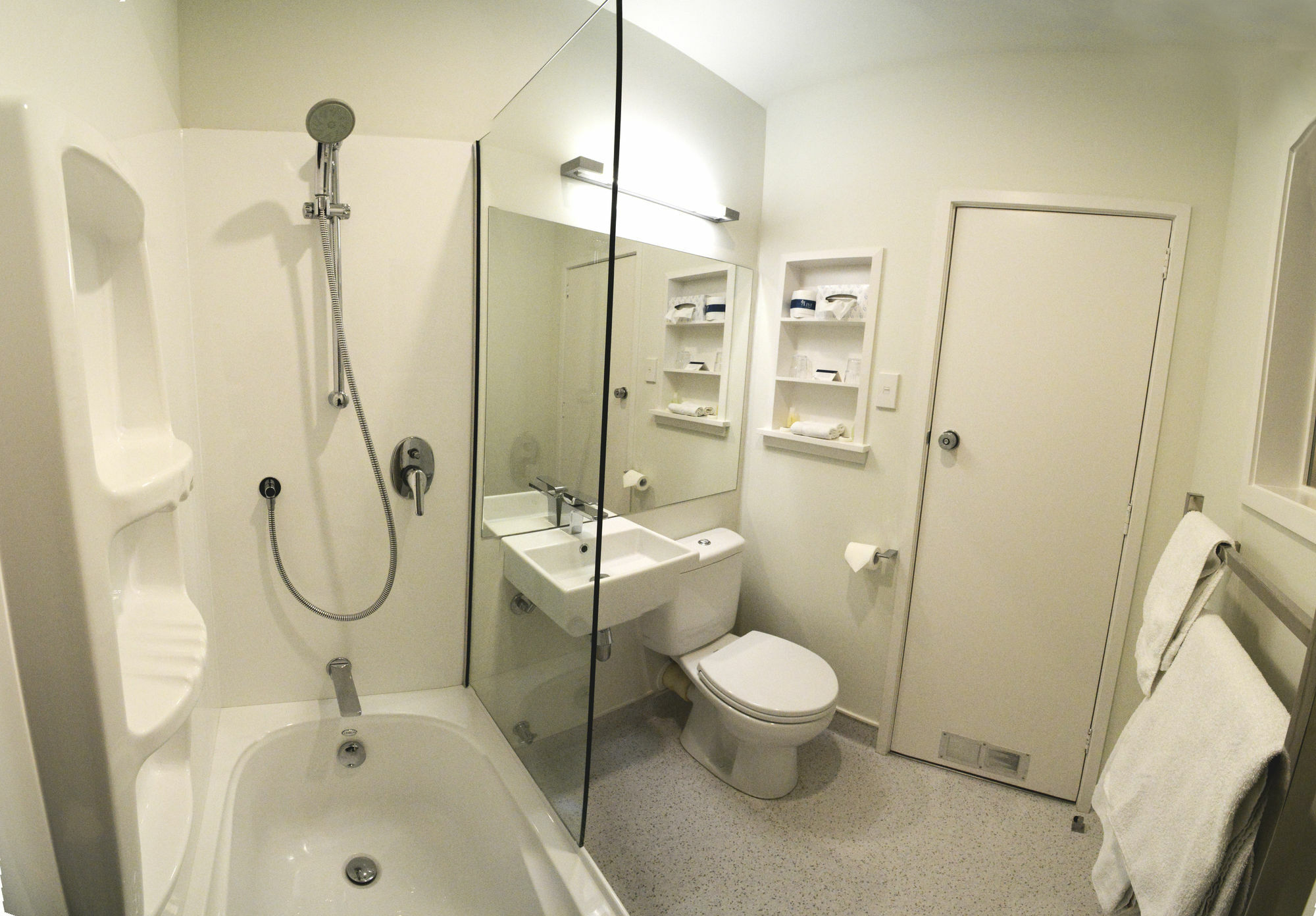 Wanaka Hotel Ngoại thất bức ảnh